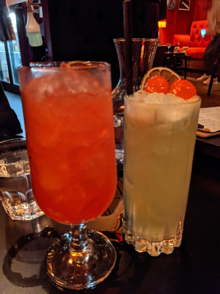 cocktails bar valentino brighton
